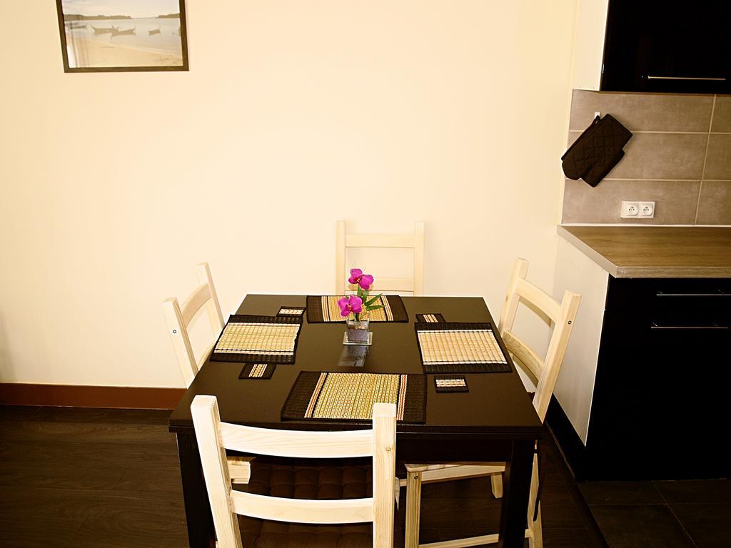 Au Petit Thai - T2 Avec Balcon - Montpellier Centre Apartment Екстериор снимка